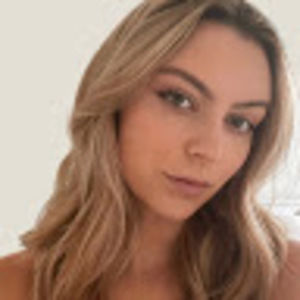 Meet your Posher, Carly